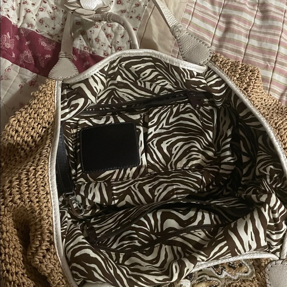 BRIGHTON EMBOSSED FLOWER BAG - Picture 5 of 10